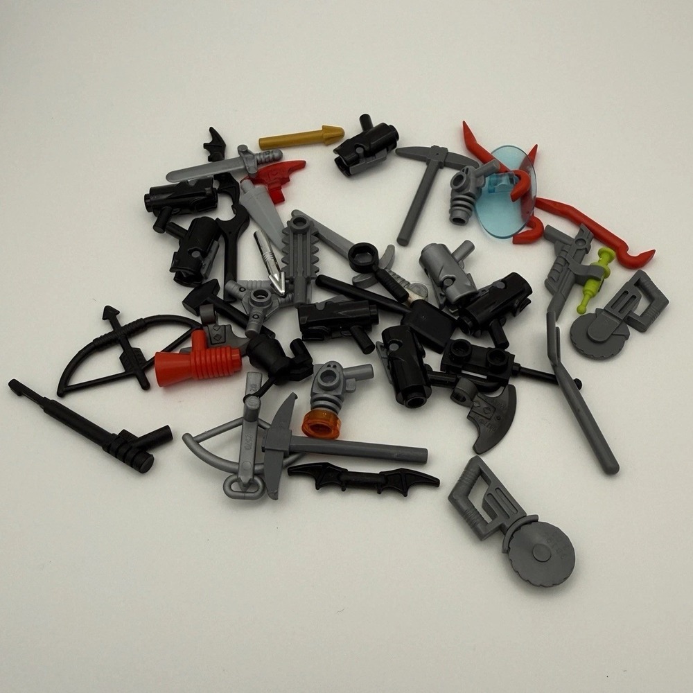 Lego Minifig Weapons And Tools Assorted Lot 40 pieces 002